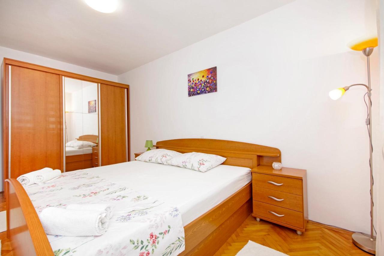 Apartment Danica Makarska Esterno foto