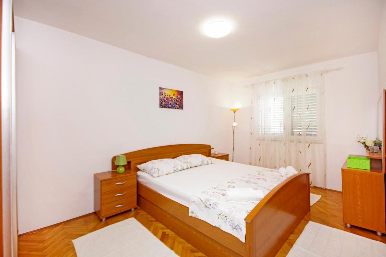 Apartment Danica Makarska Esterno foto